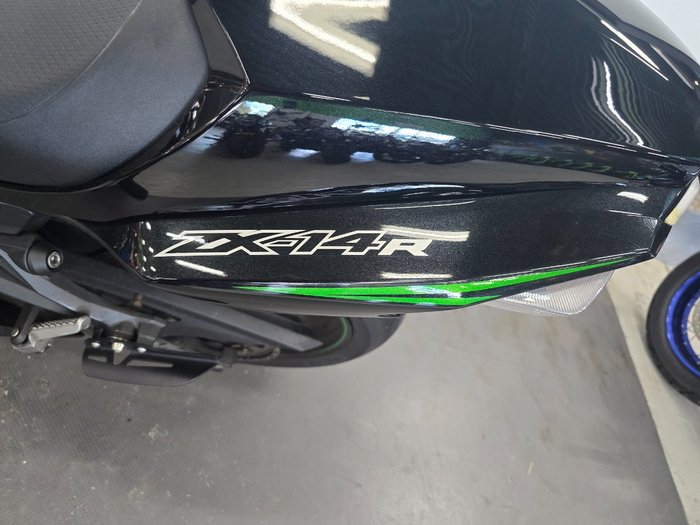 2019 Kawasaki NINJA ZX-14R (BREMBO OHLINS) Black
