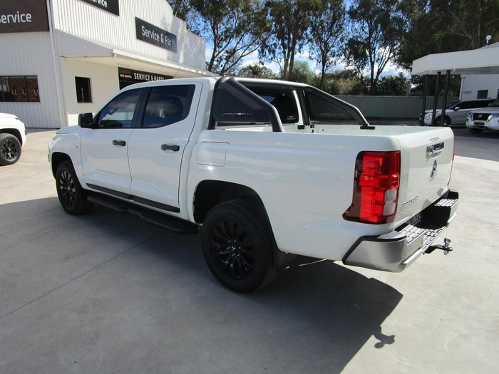 2025 Mitsubishi Triton GLX-R