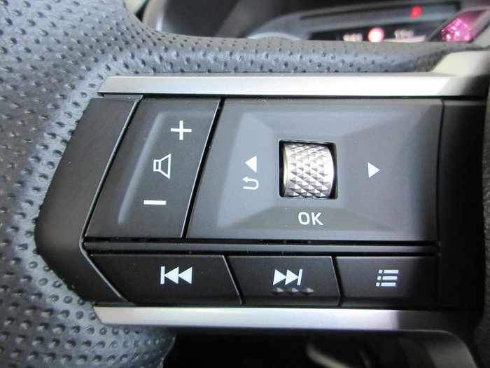 2025 Mitsubishi Triton GLX-R