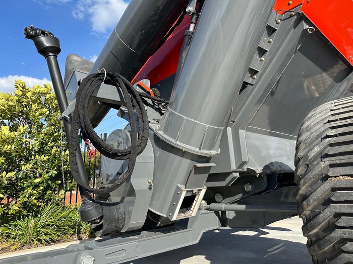 AGRIMEC Granbox 35,000 Chaser Bin