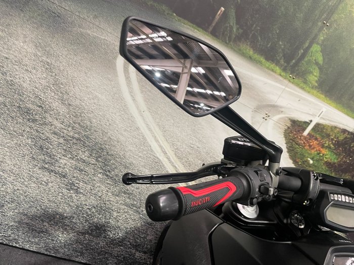 2015 DUCATI DIAVEL Black