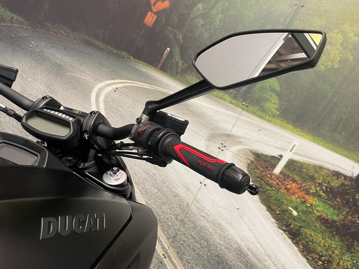 2015 DUCATI DIAVEL Black