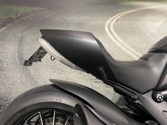 2015 DUCATI DIAVEL Black