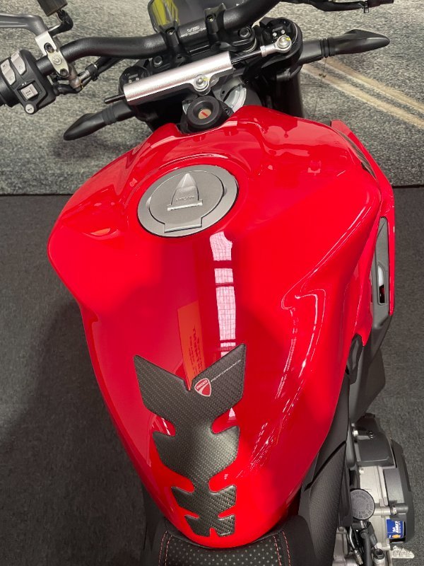 2023 DUCATI STREETFIGHTER V4 S Red