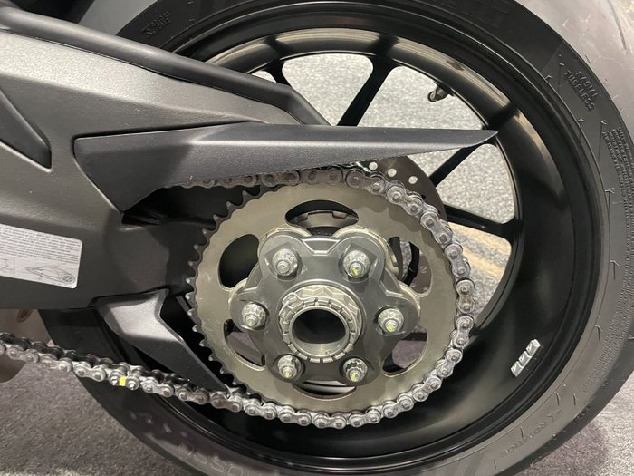 2023 DUCATI STREETFIGHTER V4 S Red