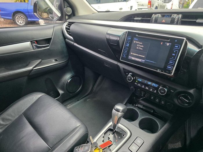 2018 Toyota Hilux SR5 GUN126R 4X4 Dual Range MAROON