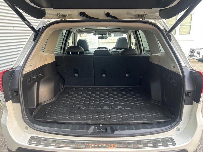 2019 Subaru Forester 2.5i-S S5 MY19 AWD Crystal White