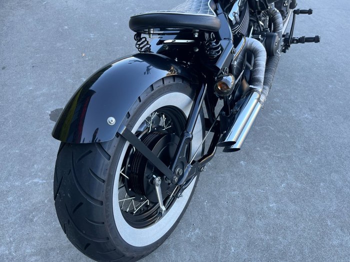 2018 Yamaha XVS650 V-STAR CUSTOM Black