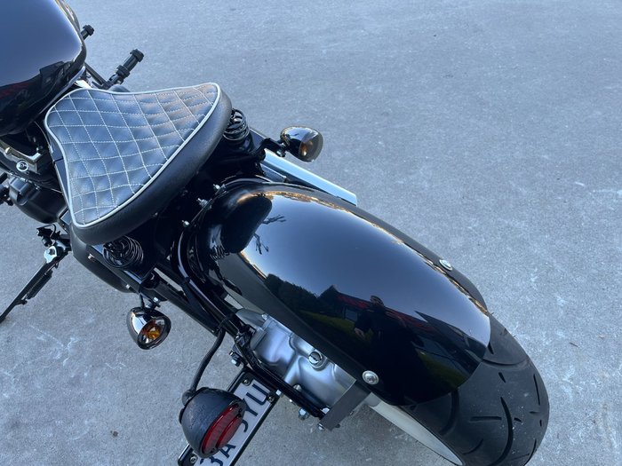 2018 Yamaha XVS650 V-STAR CUSTOM Black