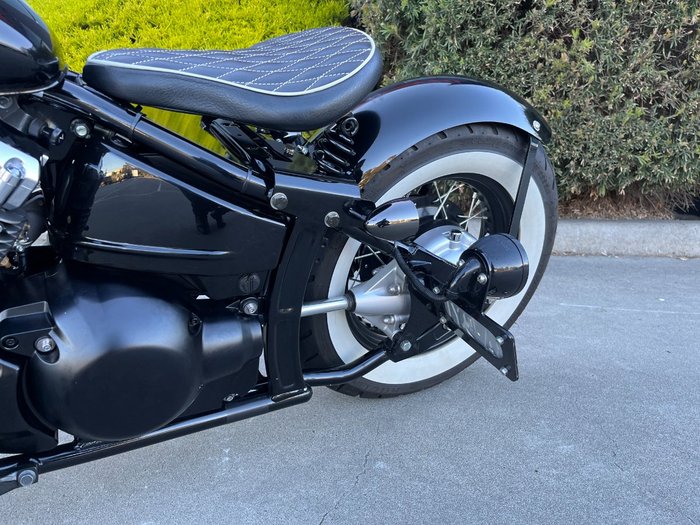 2018 Yamaha XVS650 V-STAR CUSTOM Black