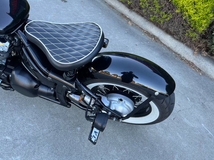 2018 Yamaha XVS650 V-STAR CUSTOM Black
