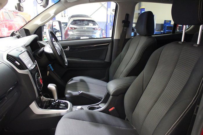 2020 Isuzu MU-X