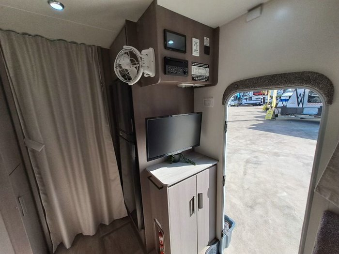 2024 JAYCO CONQUEST RM.20-5.CQ-MY24 WHITE