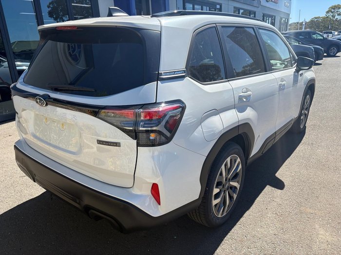 2025 Subaru Forester Hybrid Touring