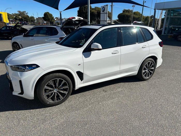 2025 BMW X5 xDrive30d M Sport