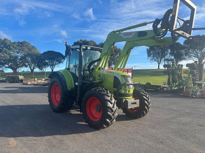 2017 CLAAS Arion 620C GREEN
