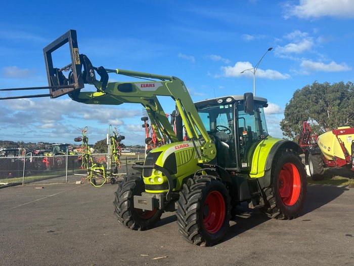 2017 CLAAS Arion 620C GREEN