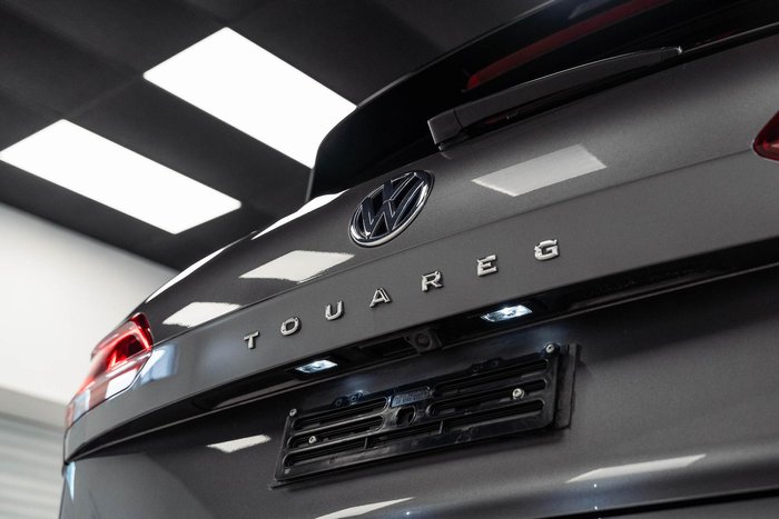 2020 Volkswagen Touareg 190TDI Premium CR MY20 Four Wheel Drive Silicone Grey
