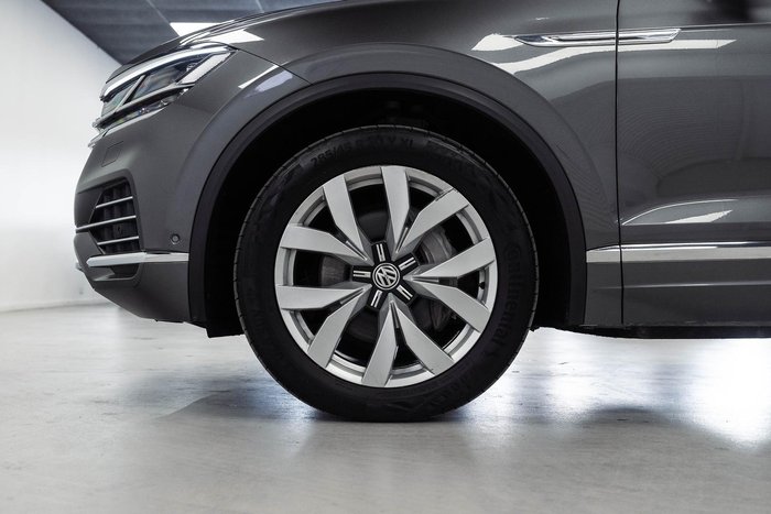 2020 Volkswagen Touareg 190TDI Premium CR MY20 Four Wheel Drive Silicone Grey