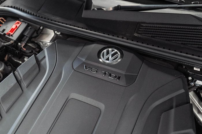 2020 Volkswagen Touareg 190TDI Premium CR MY20 Four Wheel Drive Silicone Grey