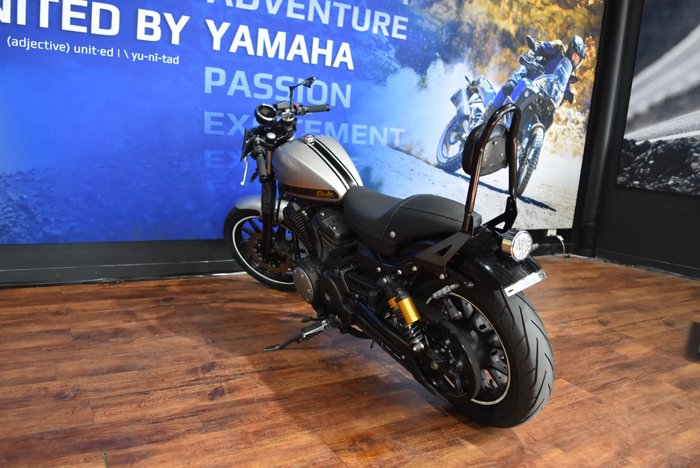 2015 Yamaha C-SPEC BOLT Silver