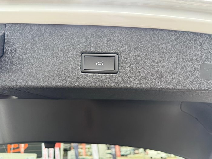 2025 Volkswagen T-Roc 110TSI Style