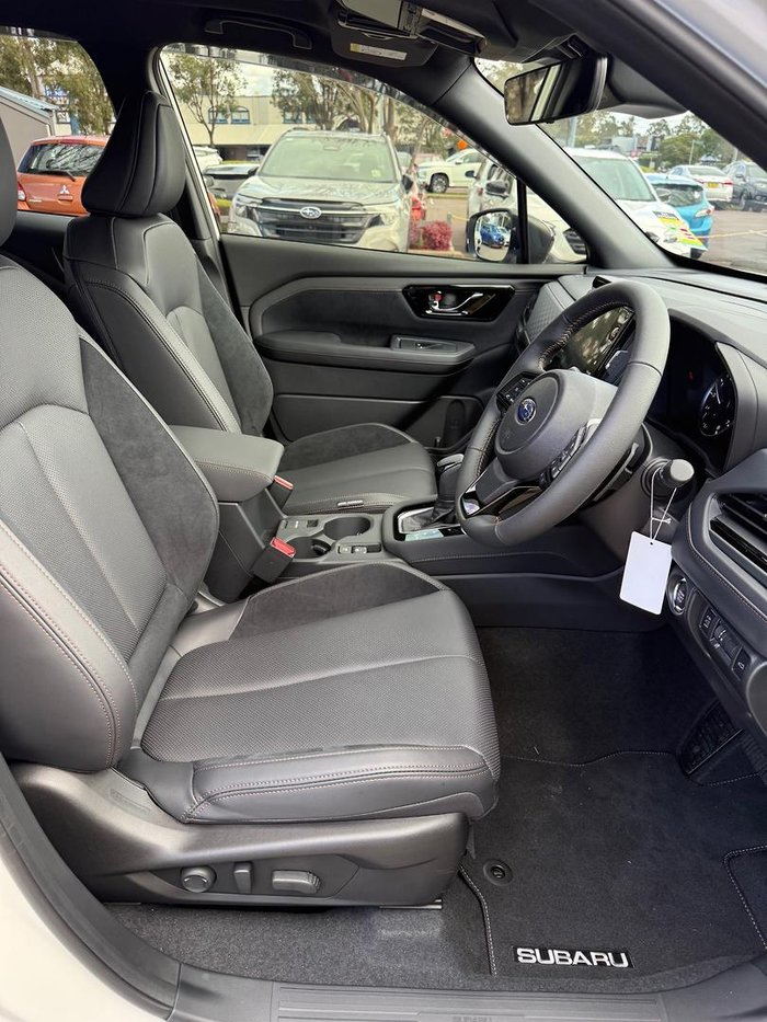 2025 Subaru Forester Touring S6 MY26 AWD Crystal White