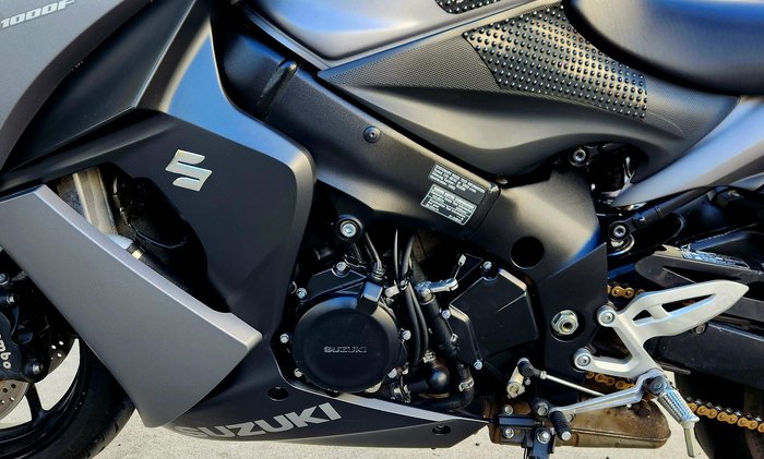 2015 Suzuki GSX-S1000F GSX-S Grey
