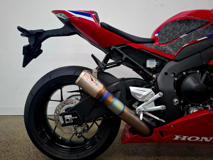 2025 Honda CBR1000RR-R SP (FIREBLADE) ABS Red