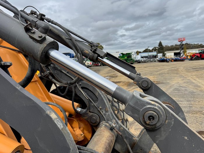 2011 CASE 621E Wheel Loader