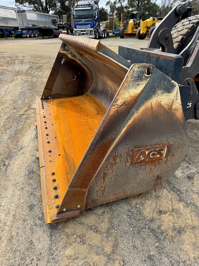 2011 CASE 621E Wheel Loader