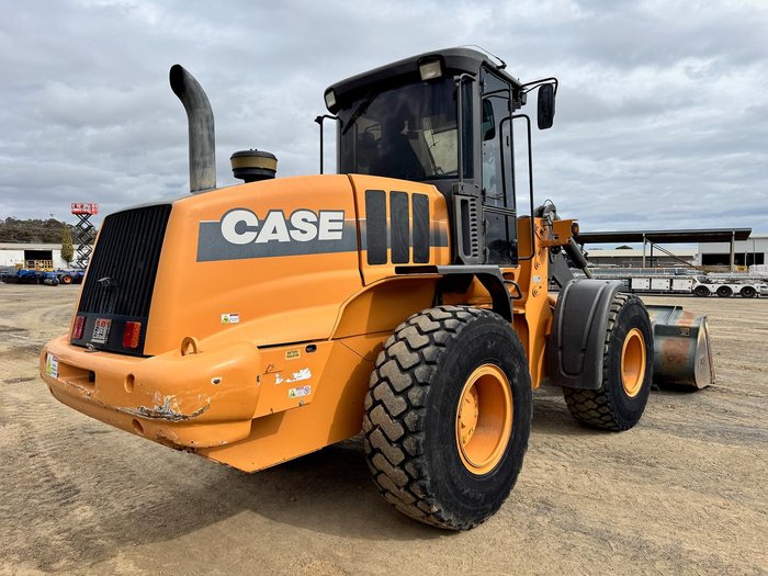 2011 CASE 621E Wheel Loader