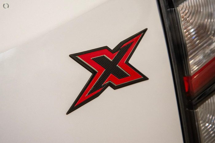 2025 Isuzu D-MAX X-TERRAIN MY24 4X4 Dual Range Moonstone White