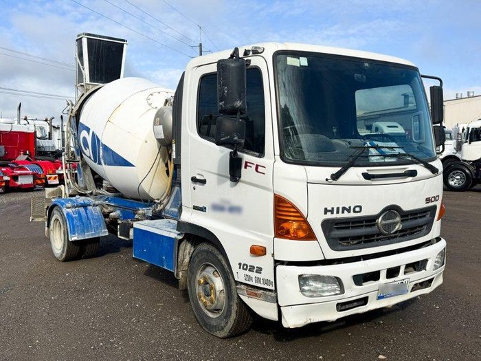 2016 Hino Fc 1022 Cement Agi Truck