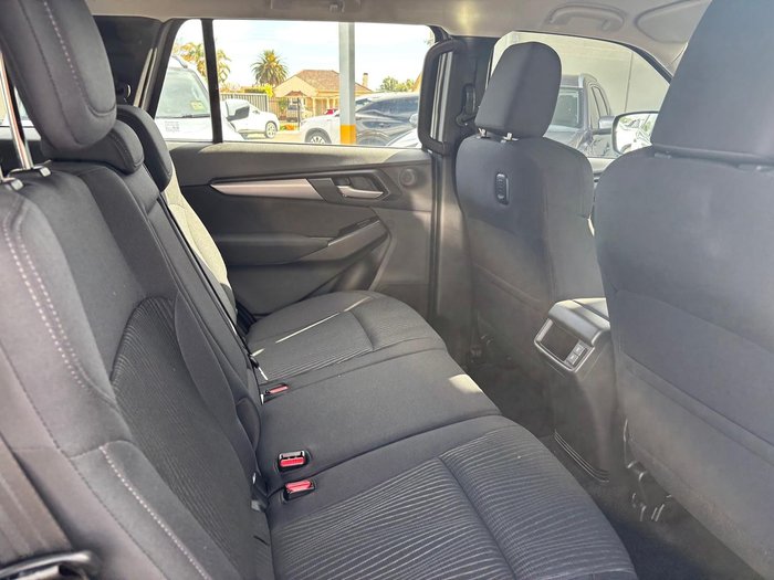 2024 Isuzu MU-X LS-M MY25 4X4 Dual Range Mercury Silver