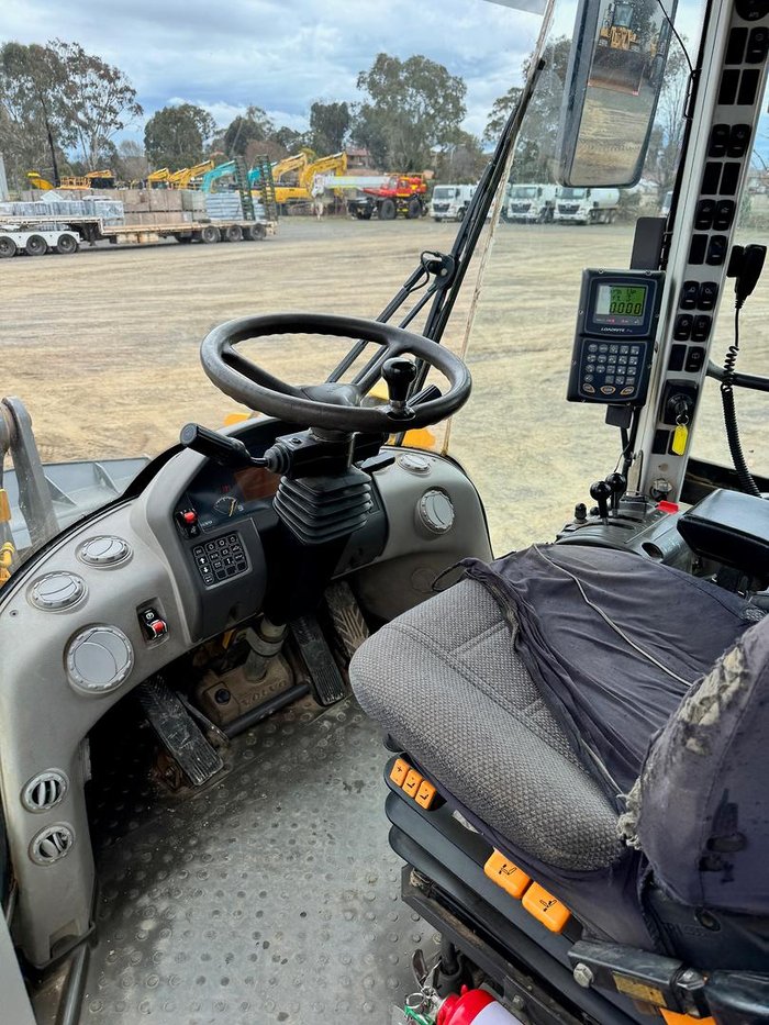 Volvo L60f Wheel Loader