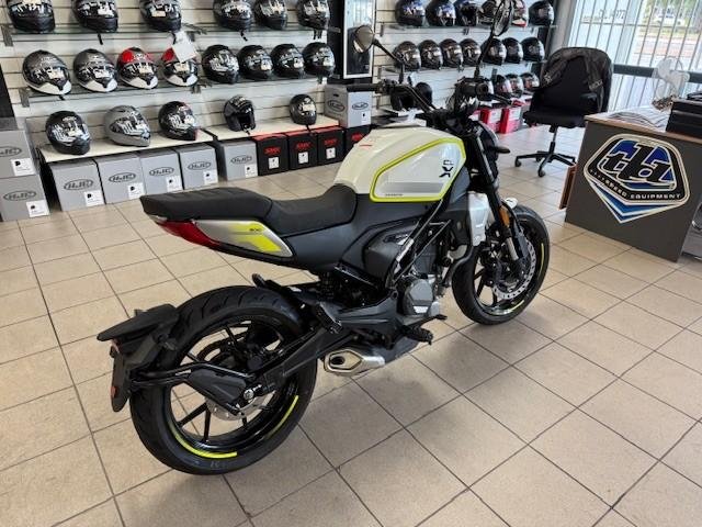 2023 CFMOTO 300 CL-X CL-X White