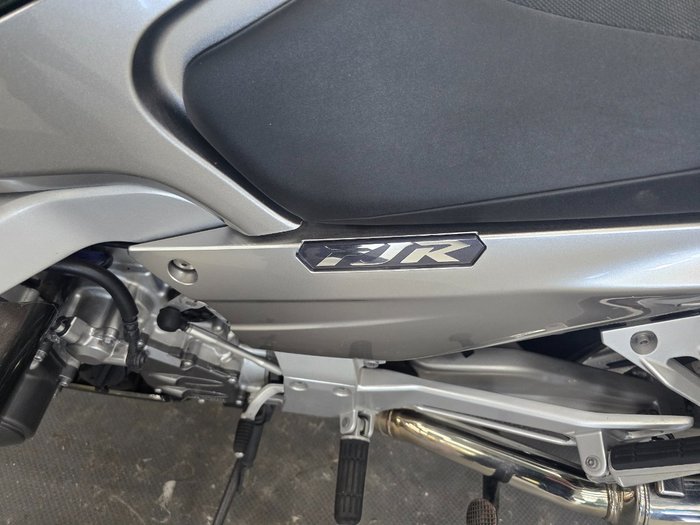 2010 Yamaha FJR1300A Black