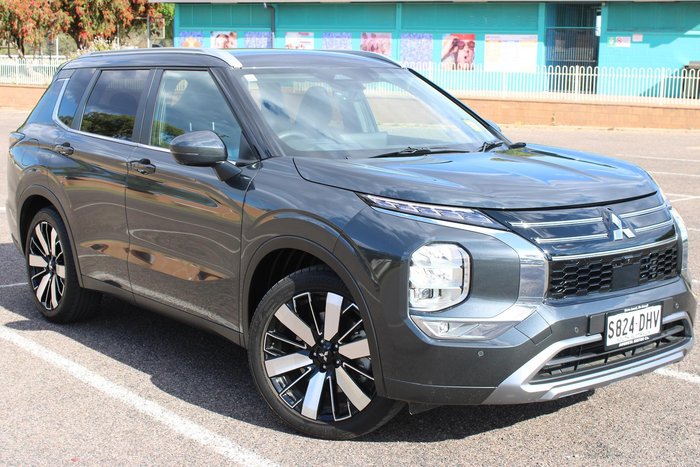 2025 Mitsubishi Outlander