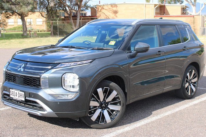 2025 Mitsubishi Outlander Aspire