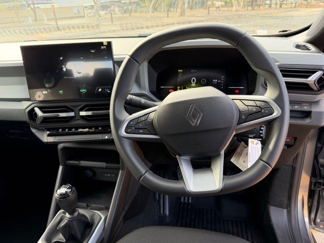 2025 Renault Duster Evolution