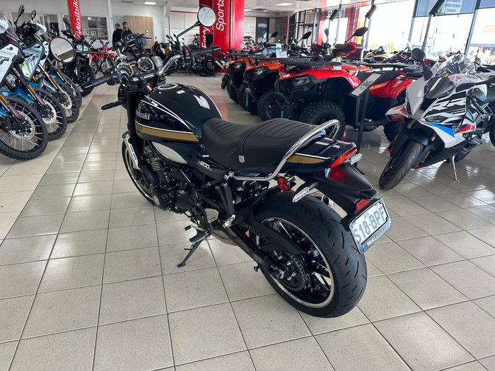 2022 Kawasaki Z900RS (Z900C) Z Blue