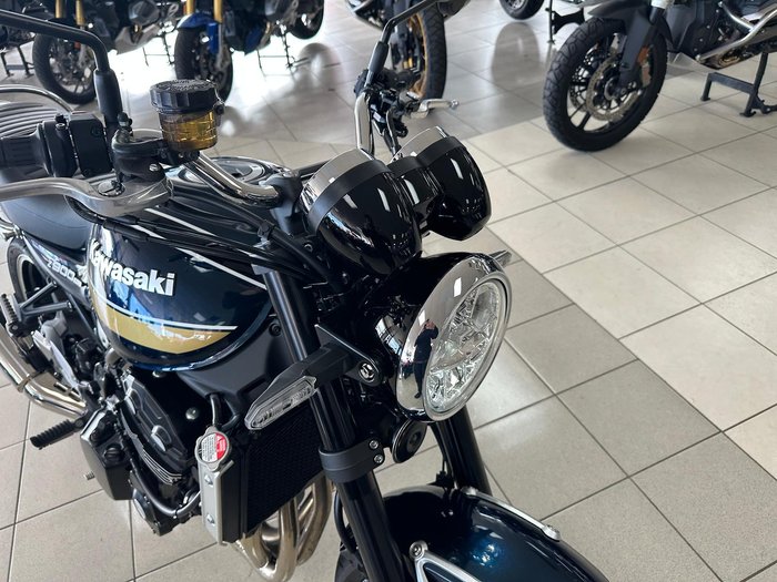 2022 Kawasaki Z900RS (Z900C) Z Blue
