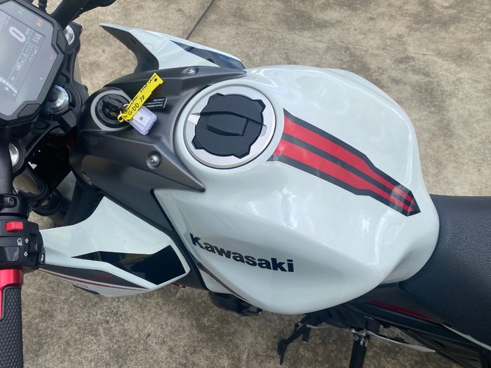 2021 Kawasaki Z650L (LAMS) White