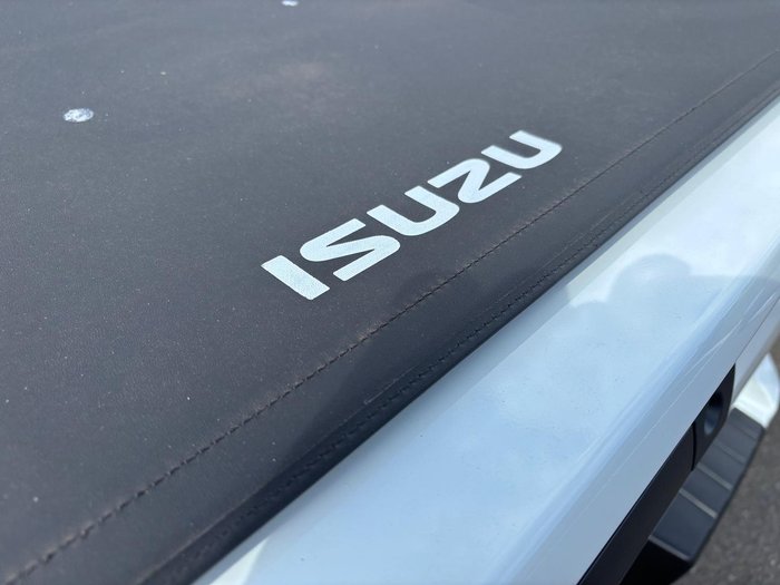 2025 Isuzu D-MAX SX High Ride MY24 4x2 Mineral White