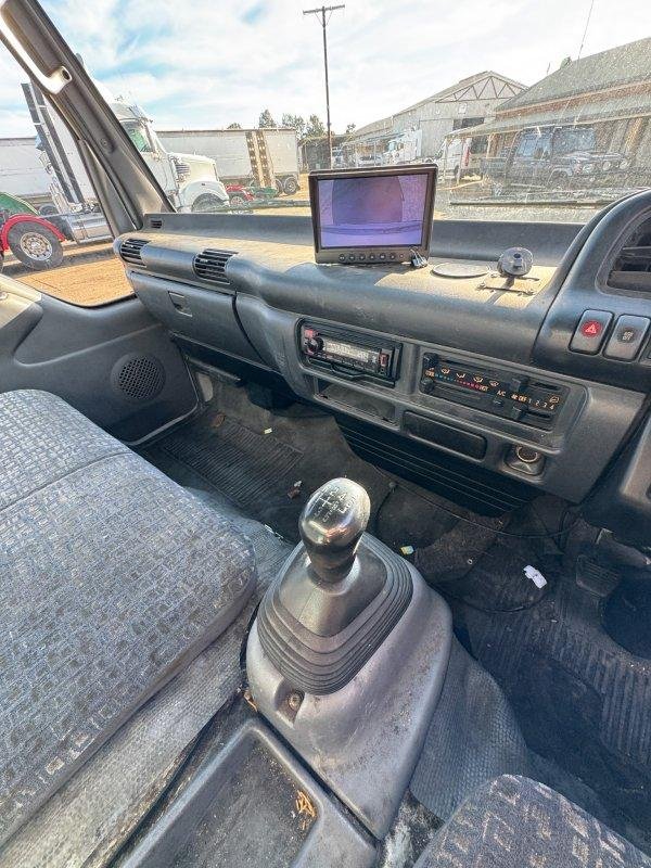 2007 Isuzu Npr Pantec Truck