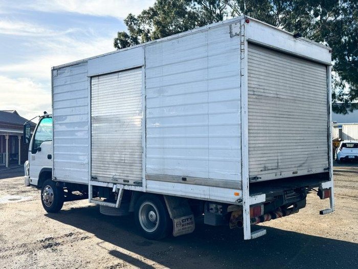 2007 Isuzu Npr Pantec Truck