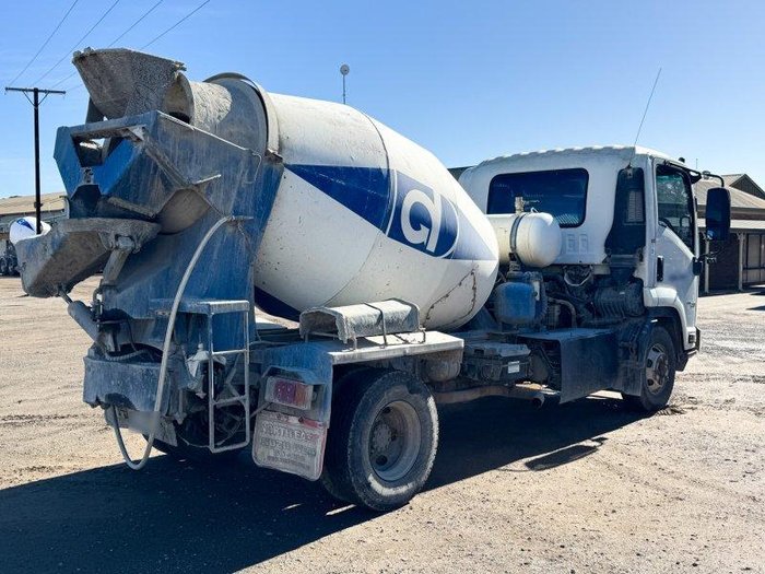 2019 Isuzu Frr 107-210 Cement Agi Truck