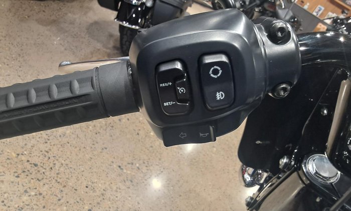 2025 Harley-Davidson Heritage Classic 117 (FLHC) Softail