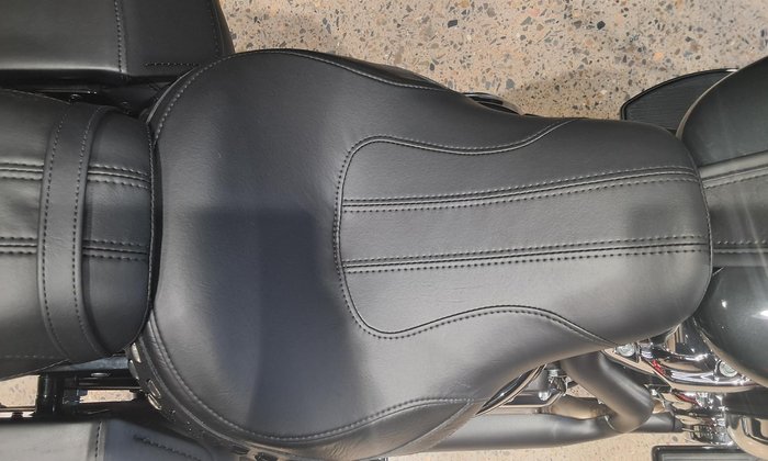 2025 Harley-Davidson Heritage Classic 117 (FLHC) Softail